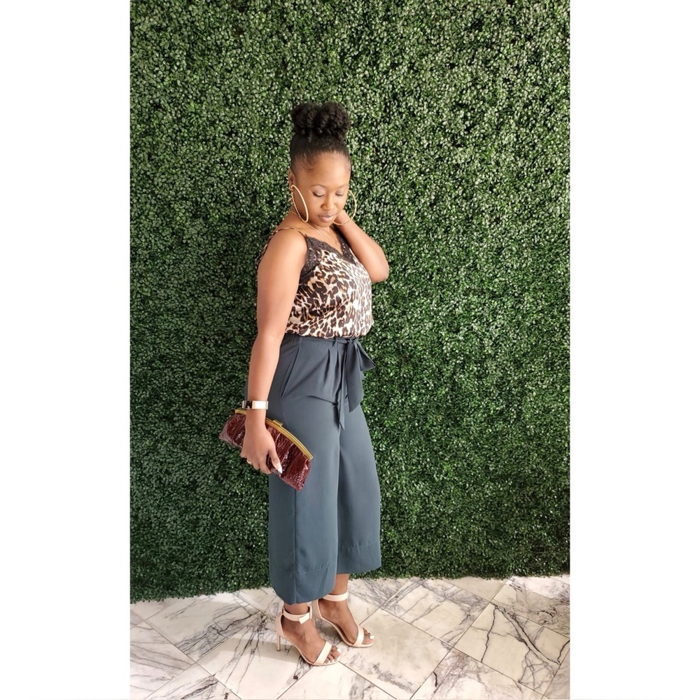 Zara Wide Leg Culotte Pant | Green | Size Medium